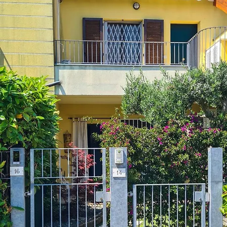Civico16 - Piscina Inclusa Apartamento Sirolo